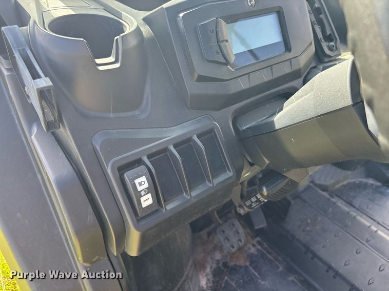 image for item EC3709 2023 Can-am Defender HD7 utility vehicle