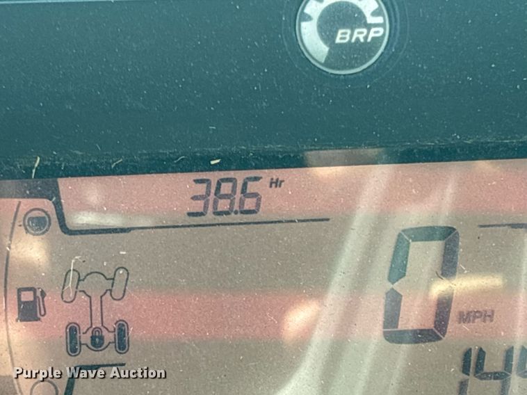 image for item EC3709 2023 Can-am Defender HD7 utility vehicle