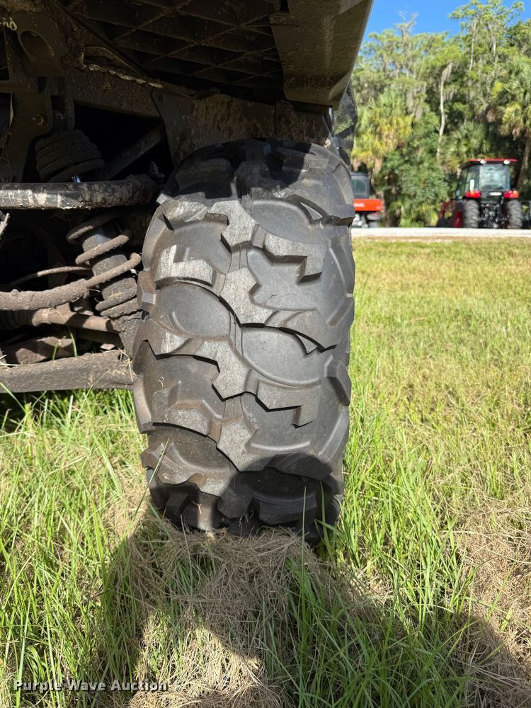 image for item EC3709 2023 Can-am Defender HD7 utility vehicle