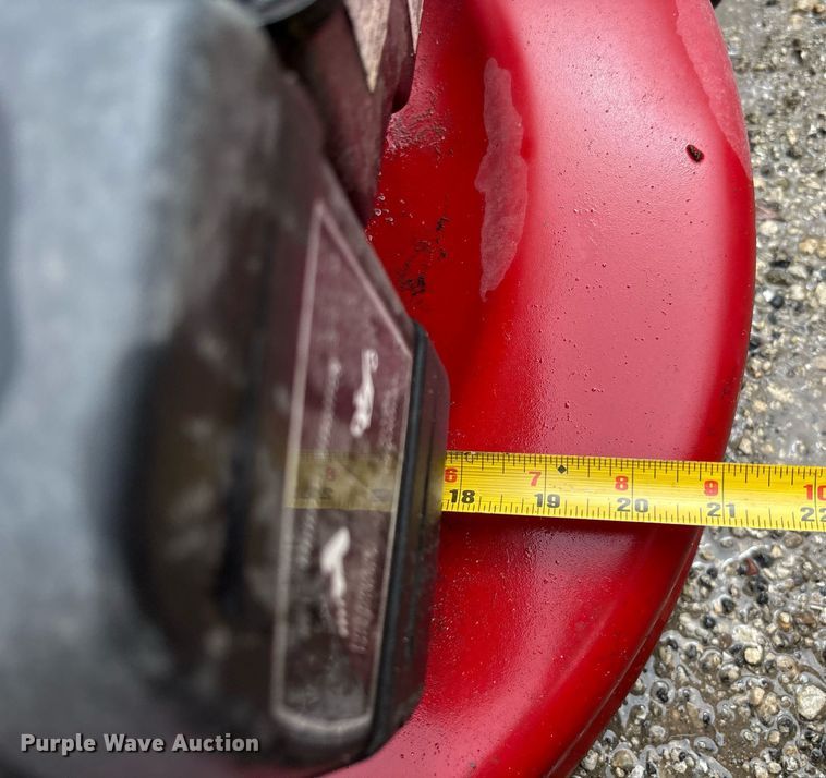 image for item EC3741 Lawn equipment