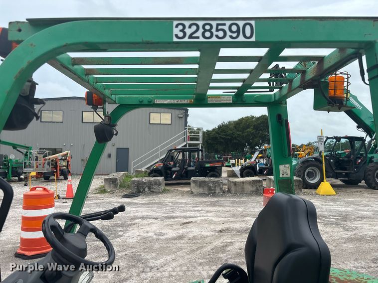 image for item EC3742 2011 Komatsu FG25T-16 forklift