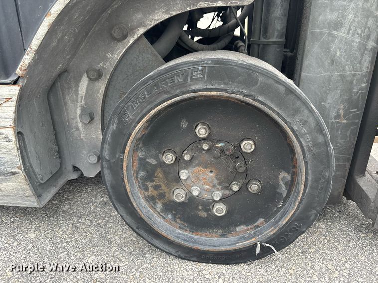 image for item EC3745 2015 Nissan AF35 forklift