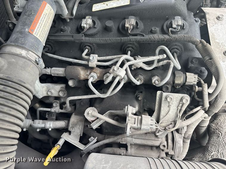 image for item EC3746 2015 Toyota 8FD40U forklift