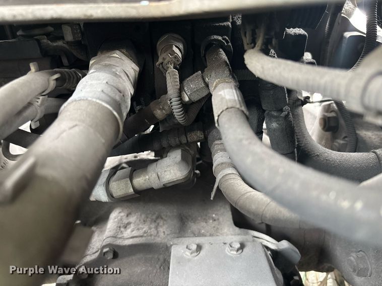 image for item EC3746 2015 Toyota 8FD40U forklift