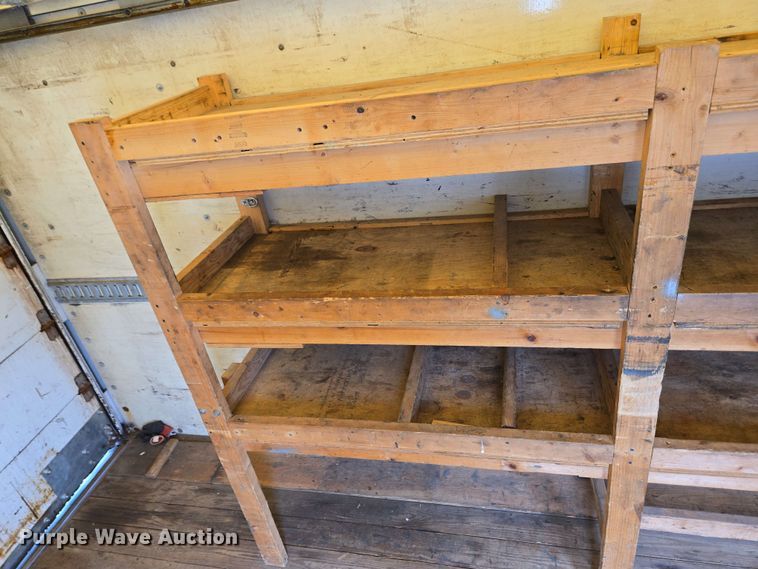 image for item EC4246 2011 Chevrolet Express 3500 box truck