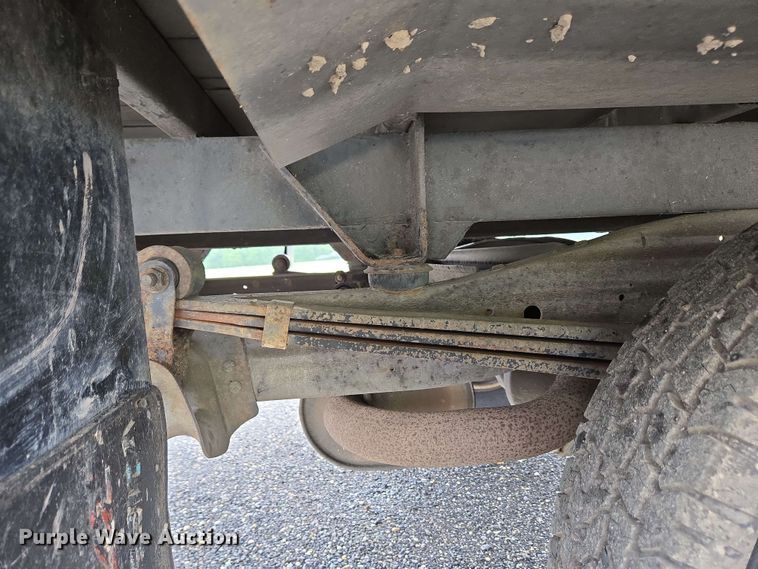 image for item EC4246 2011 Chevrolet Express 3500 box truck