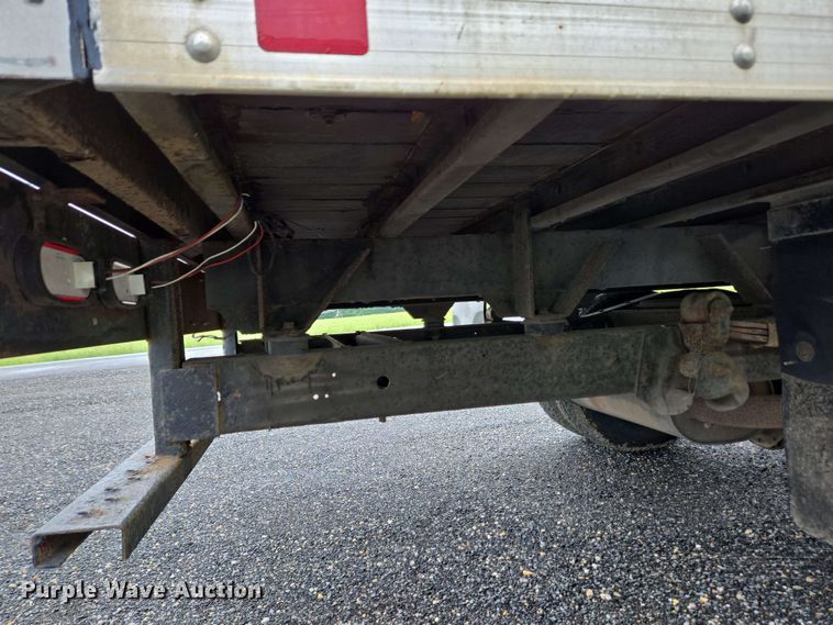 image for item EC4246 2011 Chevrolet Express 3500 box truck