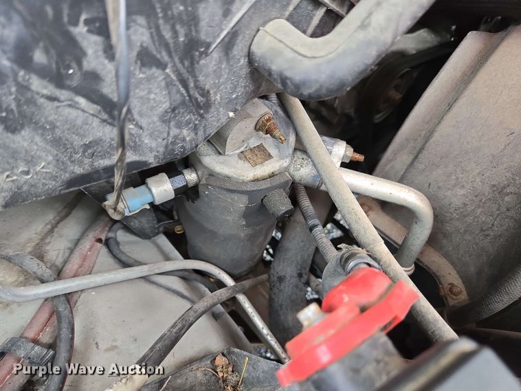 image for item EC4246 2011 Chevrolet Express 3500 box truck