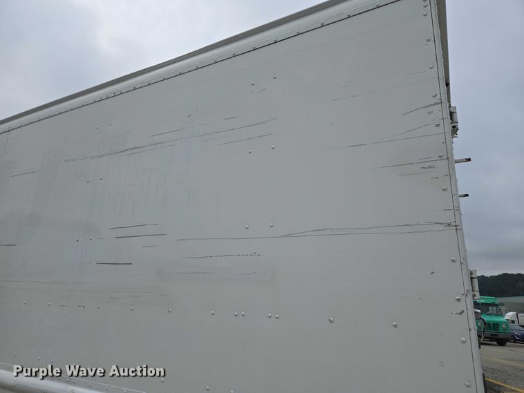 image for item EC4291 2011 Workhorse W62 delivery truck