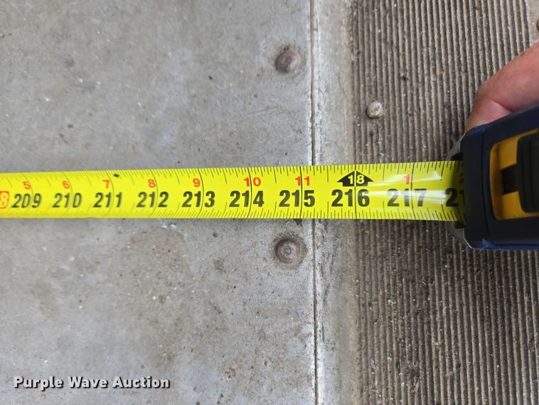 image for item EC4291 2011 Workhorse W62 delivery truck