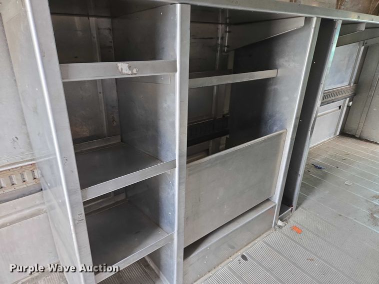 image for item EC4291 2011 Workhorse W62 delivery truck