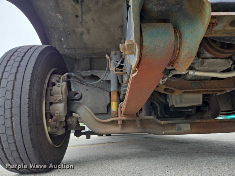 image for item EC4291 2011 Workhorse W62 delivery truck