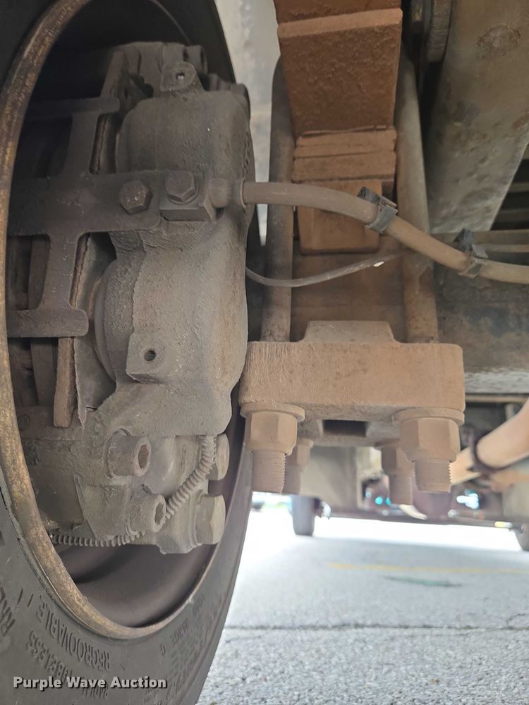 image for item EC4291 2011 Workhorse W62 delivery truck