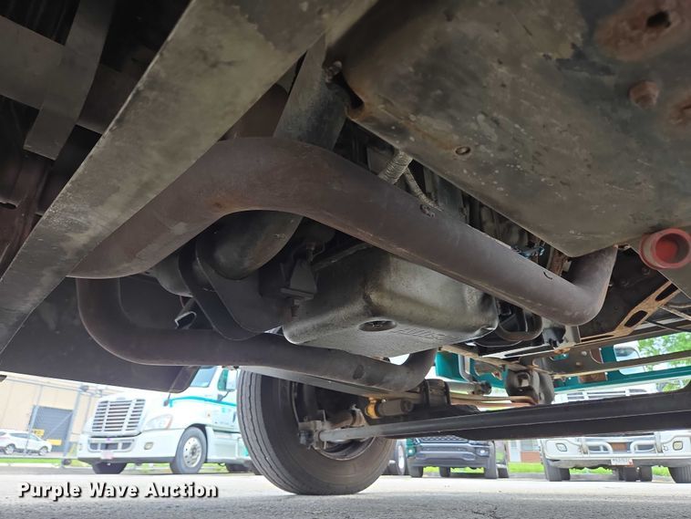 image for item EC4291 2011 Workhorse W62 delivery truck