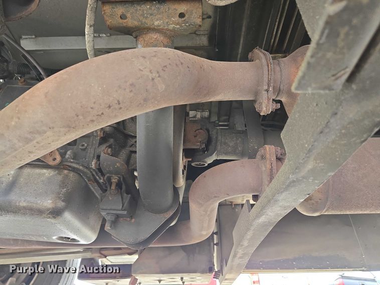 image for item EC4291 2011 Workhorse W62 delivery truck