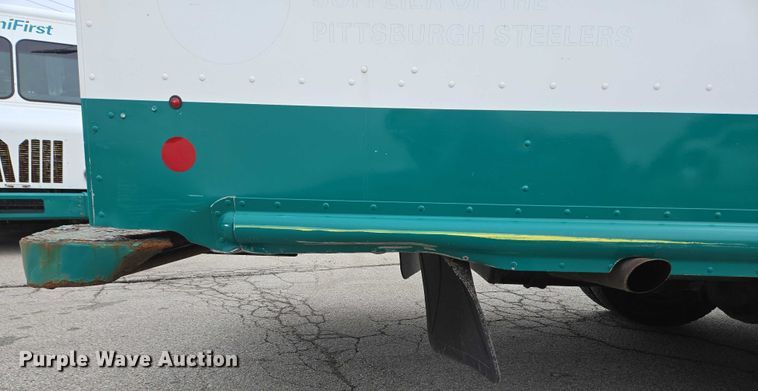 image for item EC4292 2016 Freightliner MT45 delivery truck