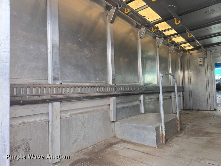 image for item EC4292 2016 Freightliner MT45 delivery truck