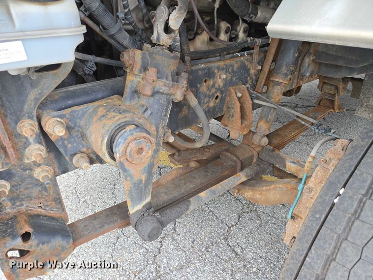 image for item EC4292 2016 Freightliner MT45 delivery truck