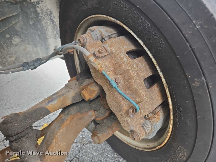 image for item EC4292 2016 Freightliner MT45 delivery truck