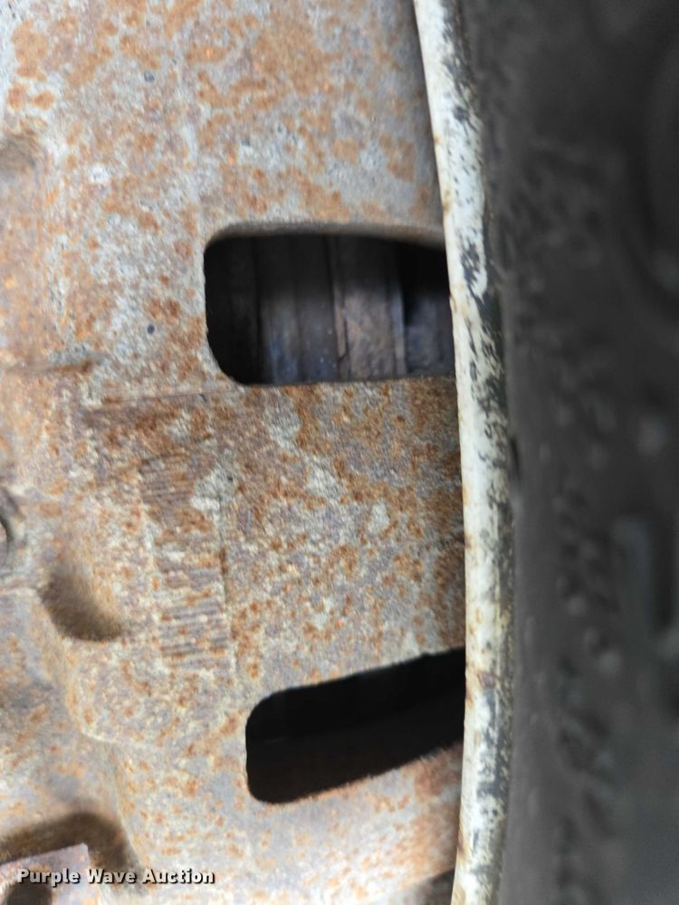 image for item EC4292 2016 Freightliner MT45 delivery truck