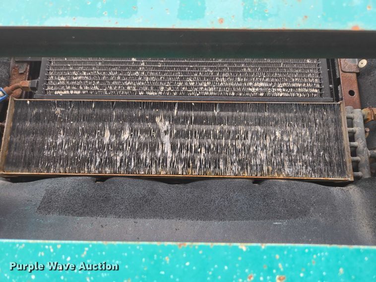 image for item EC4292 2016 Freightliner MT45 delivery truck