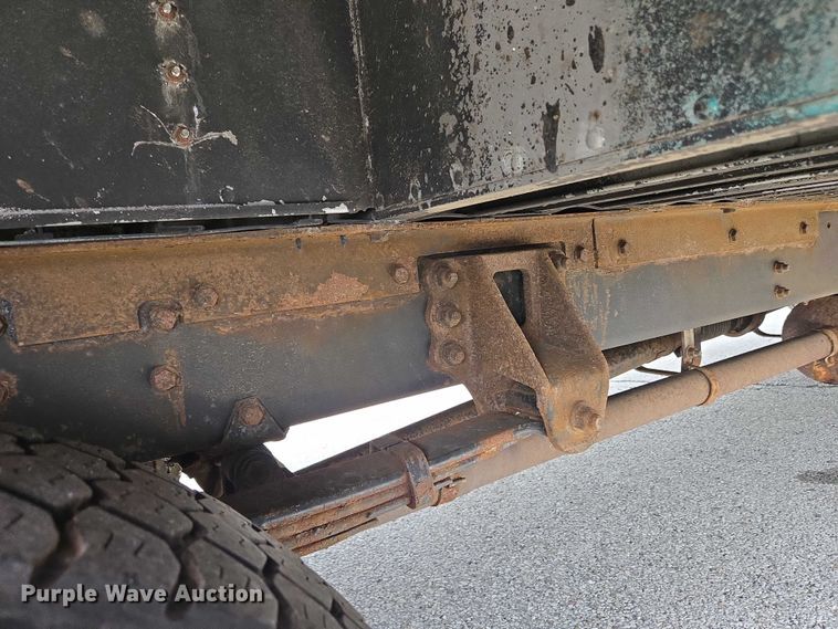 image for item EC4292 2016 Freightliner MT45 delivery truck