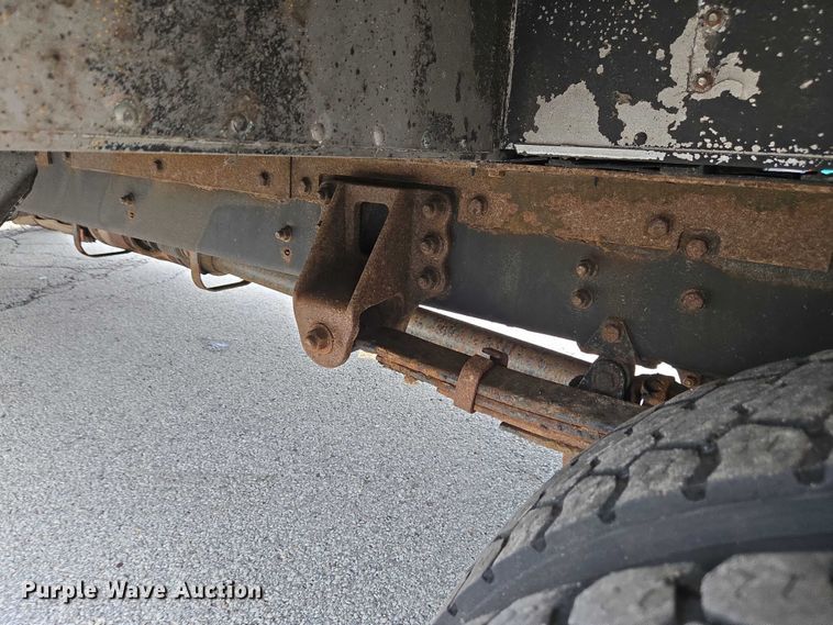 image for item EC4292 2016 Freightliner MT45 delivery truck