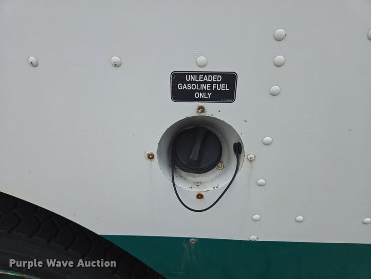 image for item EC4292 2016 Freightliner MT45 delivery truck