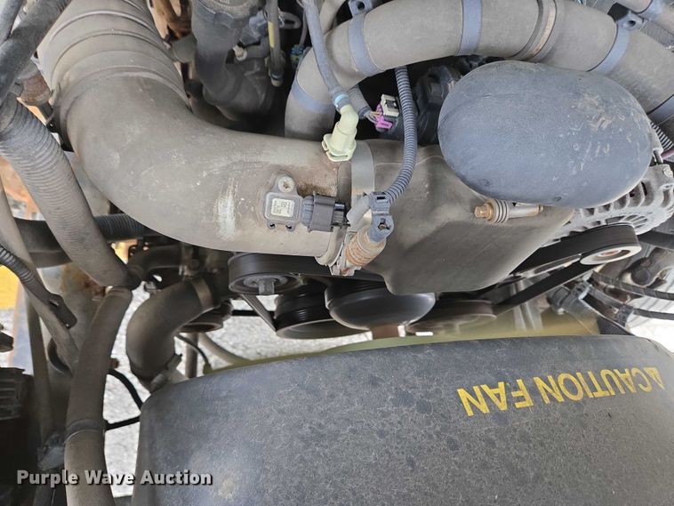 image for item EC4292 2016 Freightliner MT45 delivery truck