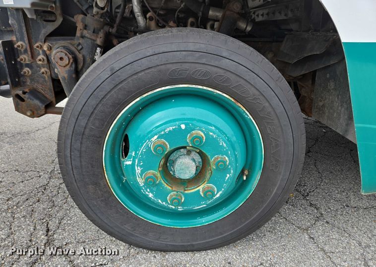 image for item EC4292 2016 Freightliner MT45 delivery truck