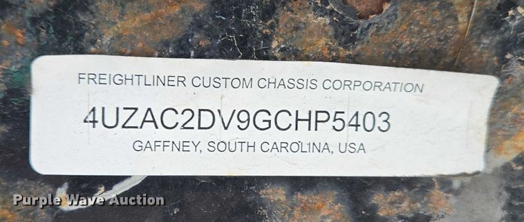 image for item EC4292 2016 Freightliner MT45 delivery truck