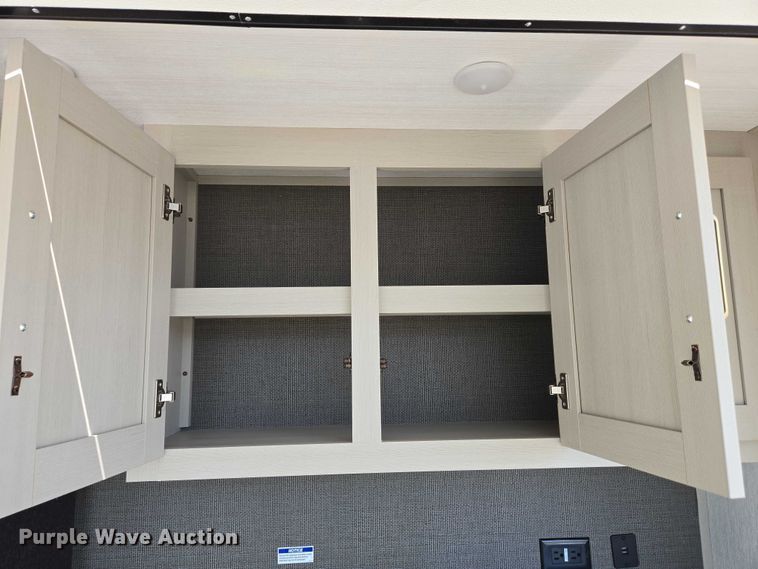 image for item EC4300 2024 Forest River Wildwood camper