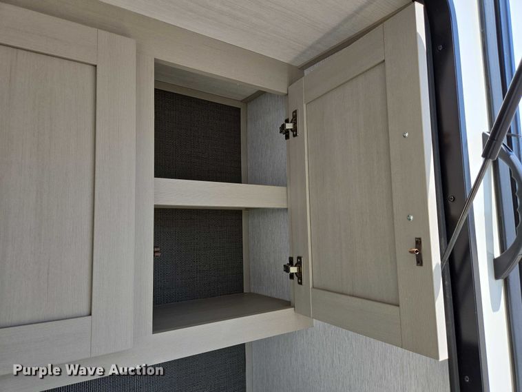 image for item EC4300 2024 Forest River Wildwood camper