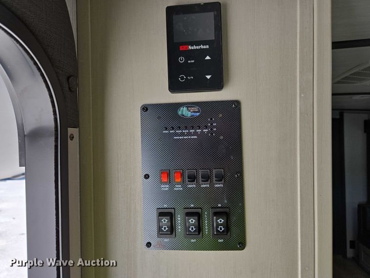 image for item EC4300 2024 Forest River Wildwood camper