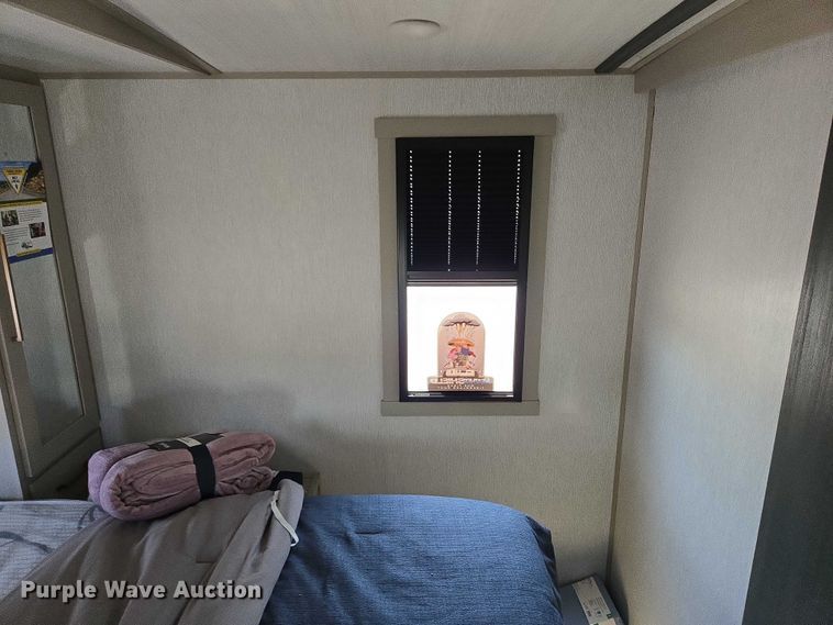 image for item EC4300 2024 Forest River Wildwood camper