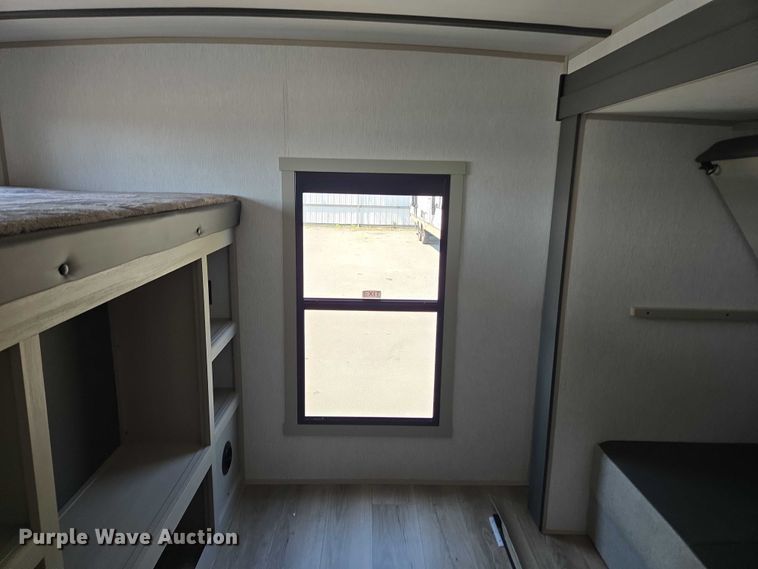 image for item EC4300 2024 Forest River Wildwood camper