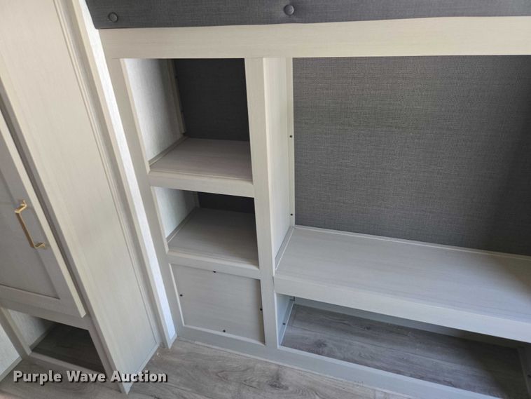 image for item EC4300 2024 Forest River Wildwood camper