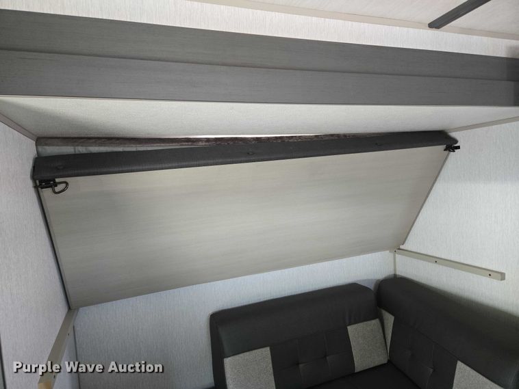 image for item EC4300 2024 Forest River Wildwood camper