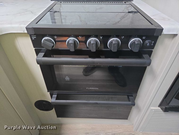 image for item EC4300 2024 Forest River Wildwood camper