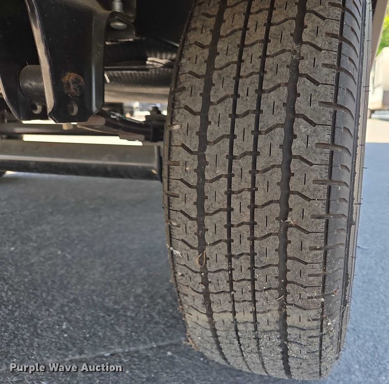 image for item EC4300 2024 Forest River Wildwood camper