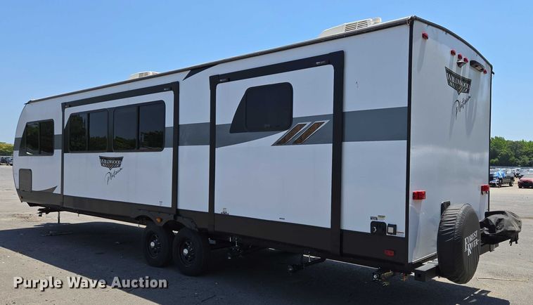 image for item EC4301 2024 Forest River Wildwood camper