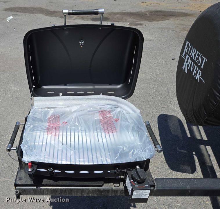 image for item EC4301 2024 Forest River Wildwood camper