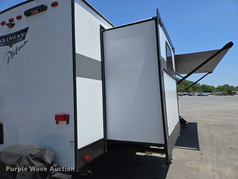 image for item EC4301 2024 Forest River Wildwood camper