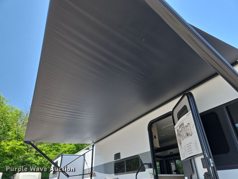 image for item EC4301 2024 Forest River Wildwood camper