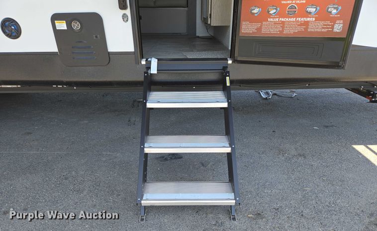 image for item EC4301 2024 Forest River Wildwood camper