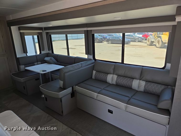 image for item EC4301 2024 Forest River Wildwood camper