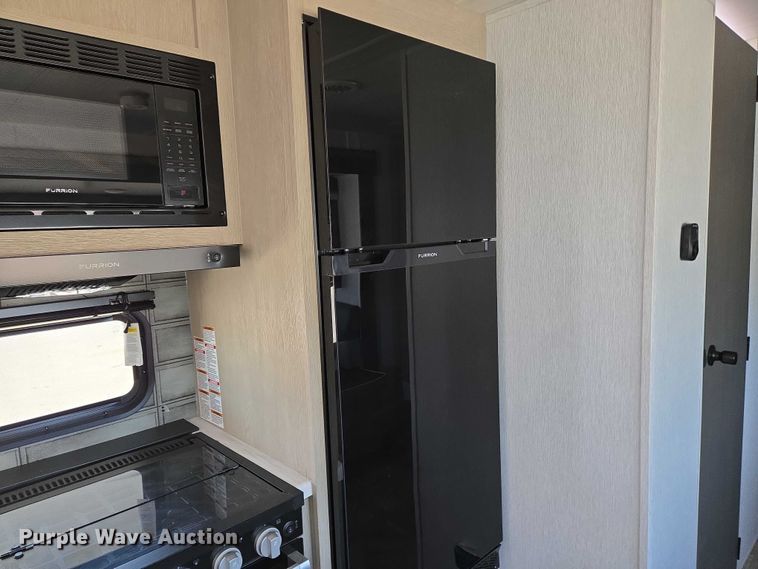 image for item EC4301 2024 Forest River Wildwood camper