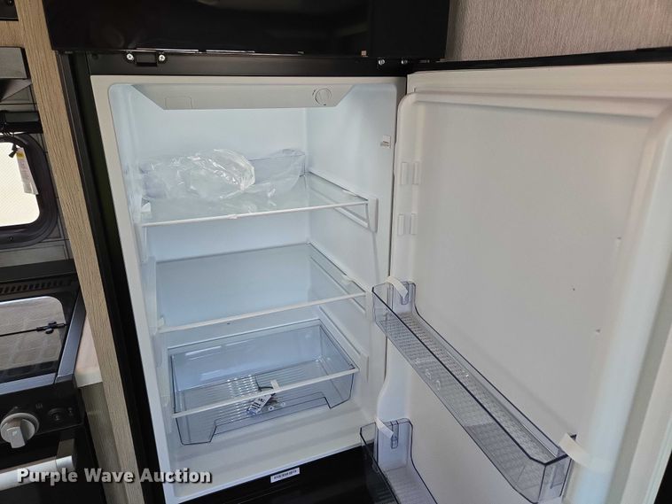 image for item EC4301 2024 Forest River Wildwood camper