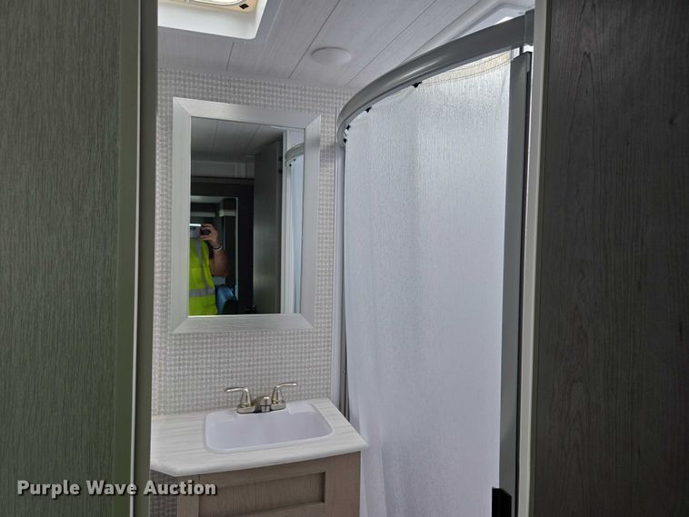 image for item EC4301 2024 Forest River Wildwood camper