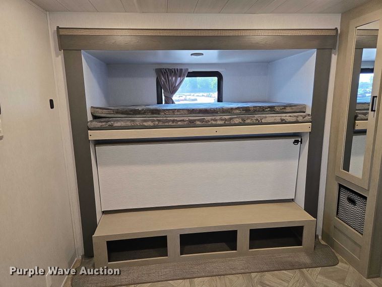 image for item EC4301 2024 Forest River Wildwood camper